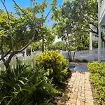 Lighthouse Villa By Avantstay Walk To Southernmost Point W Private Pool Patio Month Long Stays