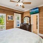 Casa Oliviana By Last Key Realty