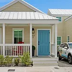 The Duke And The Queen By Last Key Realty