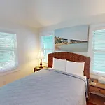 Booty Caye