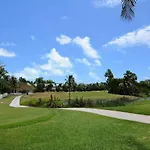 Joan\'S Caribbean Hideaway