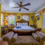 Duval Inn - Key West