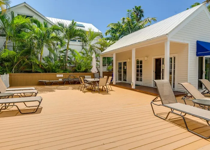 Breezy Key West First-Floor Condo With Pool Access