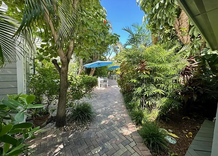 Nassau Suite Key West