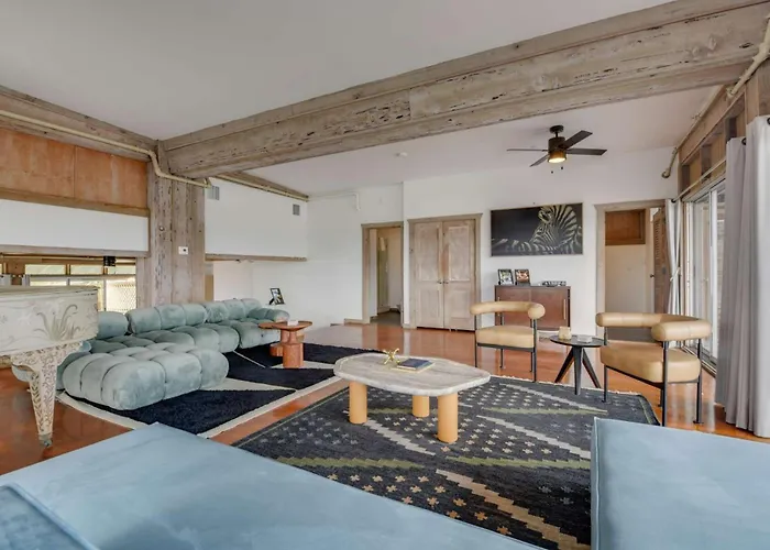 New Kamp - Rooftop Penthouse