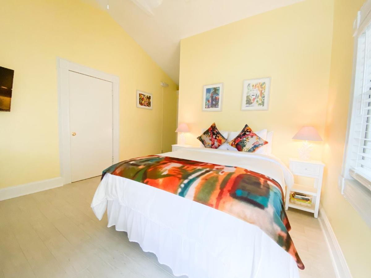 Authors Guest house Key West