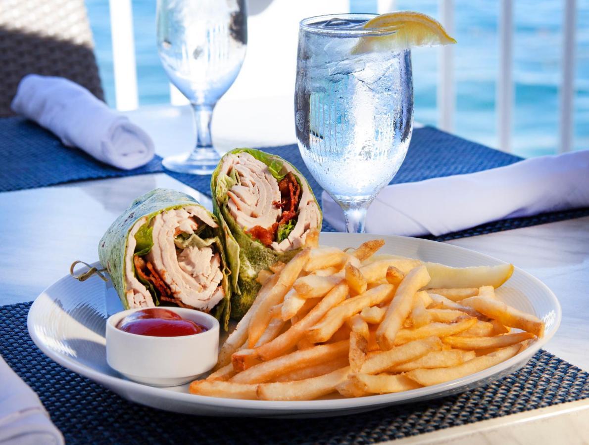 Pier House & Resort