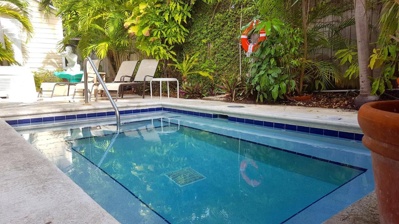 Authors Guest house