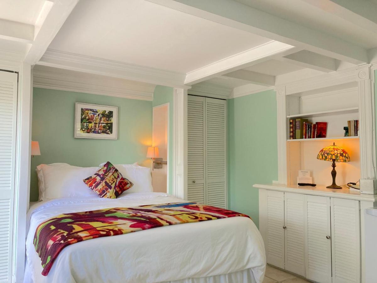 Authors Guest house Key West
