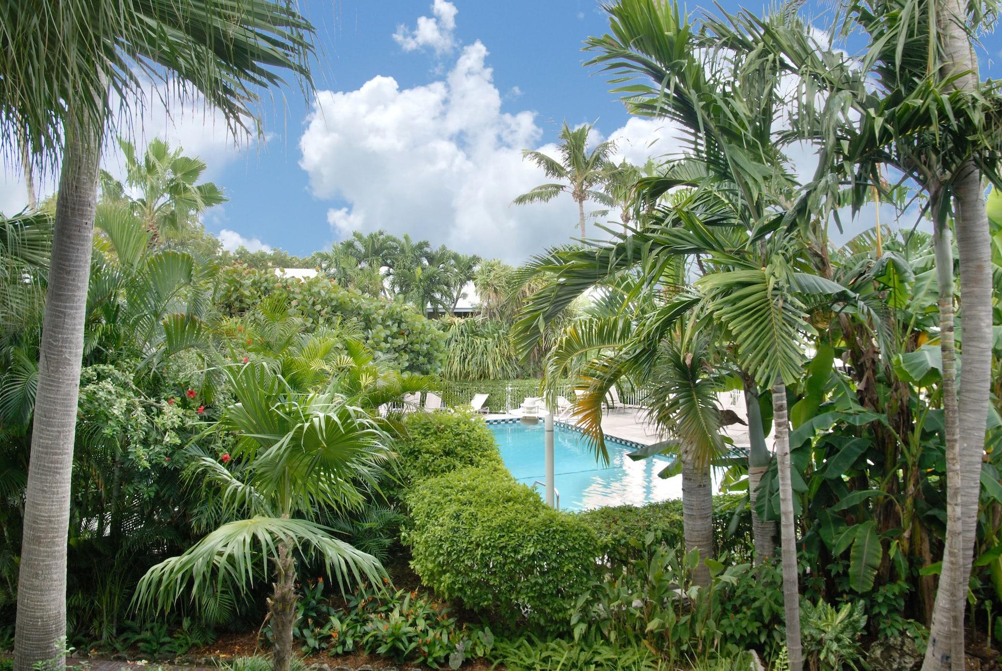 Pier House & Resort 4*