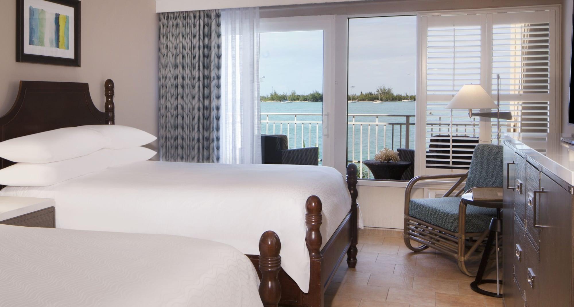 Pier House & Resort
