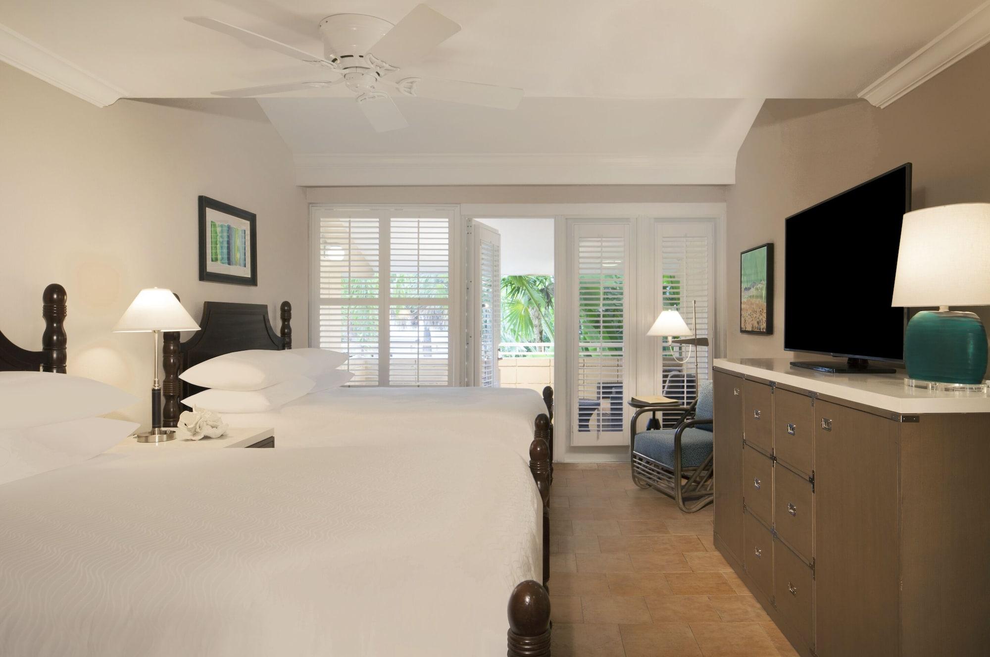 Resort Pier House & 4*