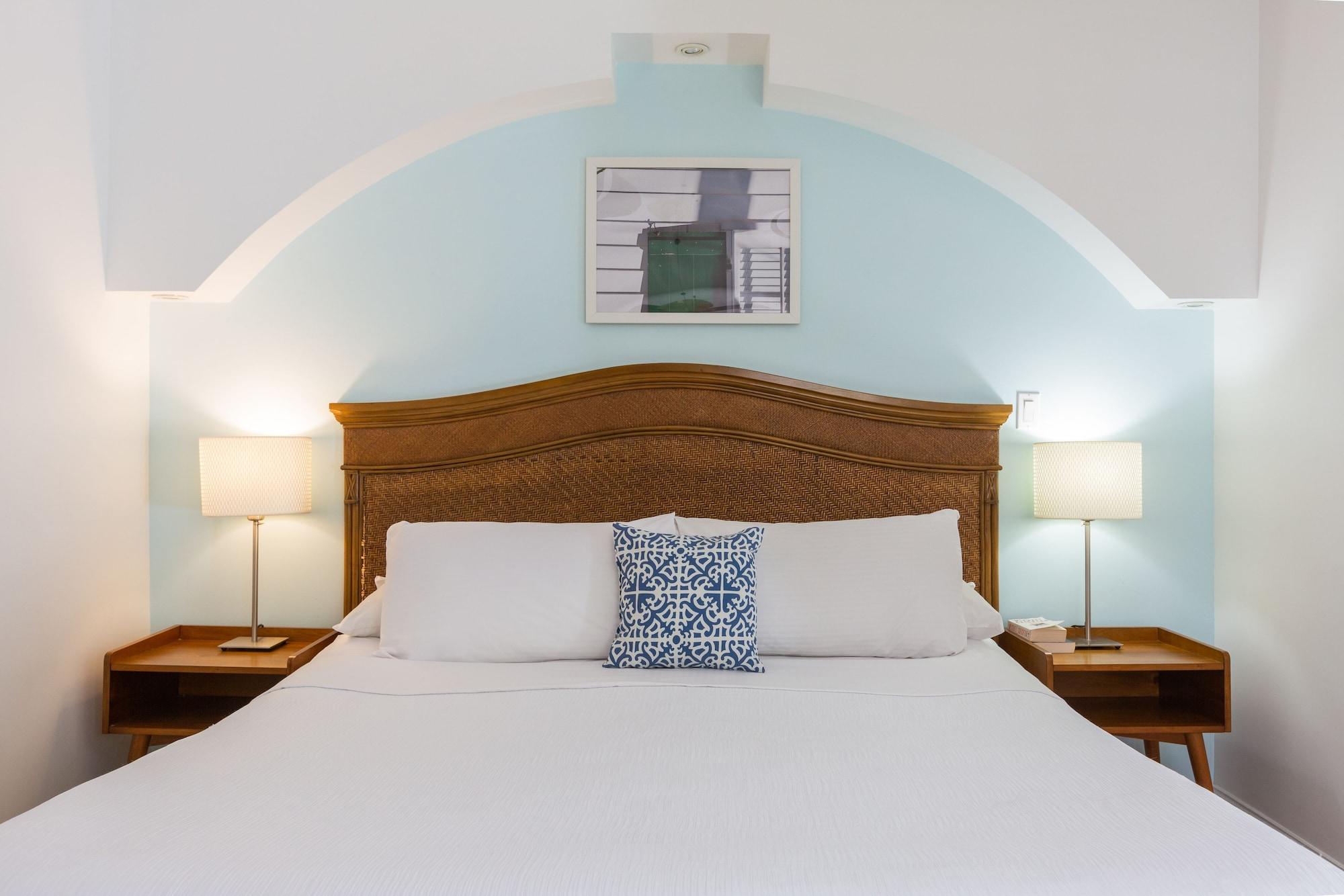 The - Adult Exclusive Inn 3*