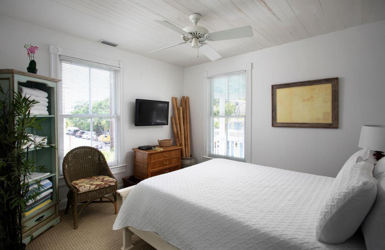 Bahama Gardens - Main House Holiday home *