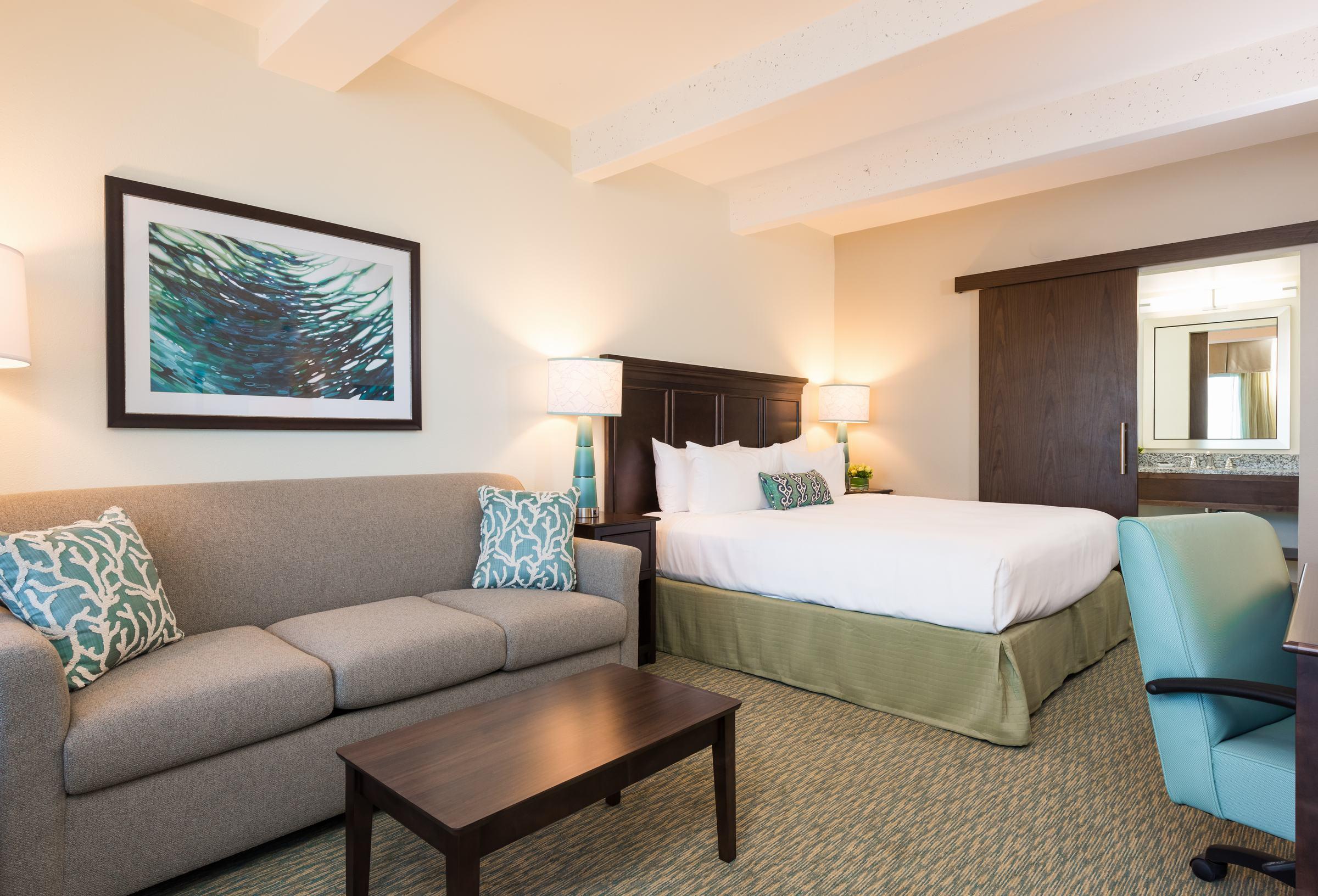 24 North 4* Key West