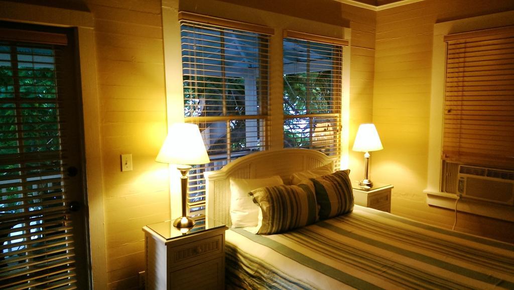 Inn Frances Street Bottle Key West