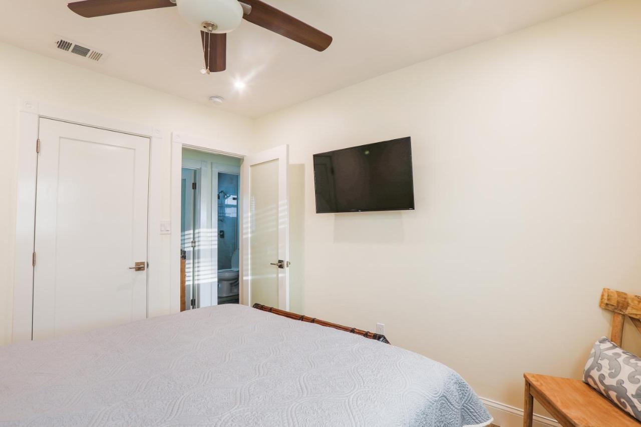 Holiday home The Guava Duff - Beautiful Kw With Space To Chill & Lots Of Free Parking!!