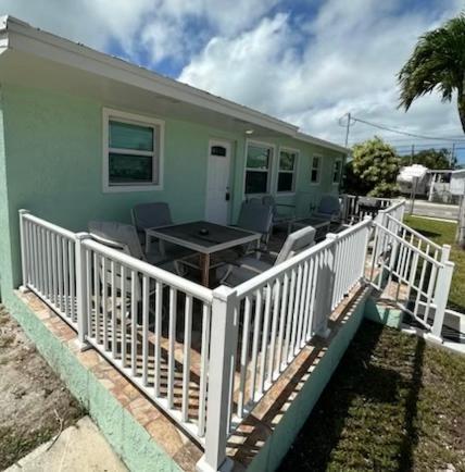 The Guava Duff - Beautiful Kw With Space To Chill & Lots Of Free Parking!! * Key West