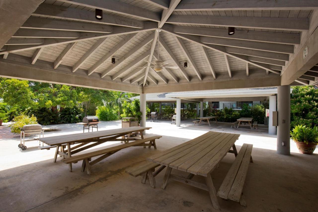 Botanical Island Delight Holiday home