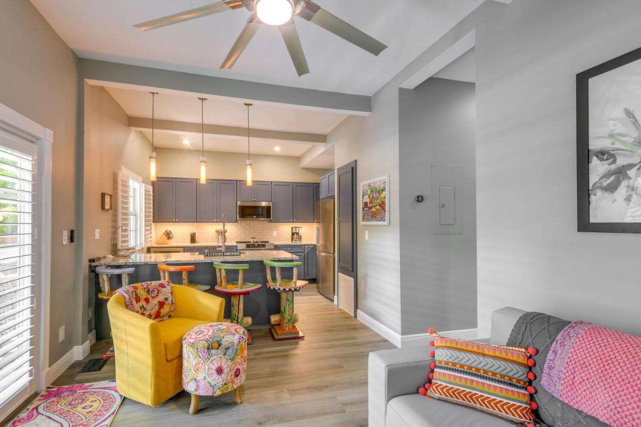 Breezy First-floor With Pool Access Key West