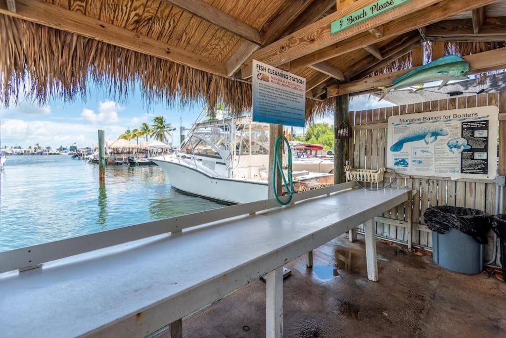 St Thomas - Waterfront Penthouse Sleeps 16 W Pool & Boat Dock Holiday home Key West