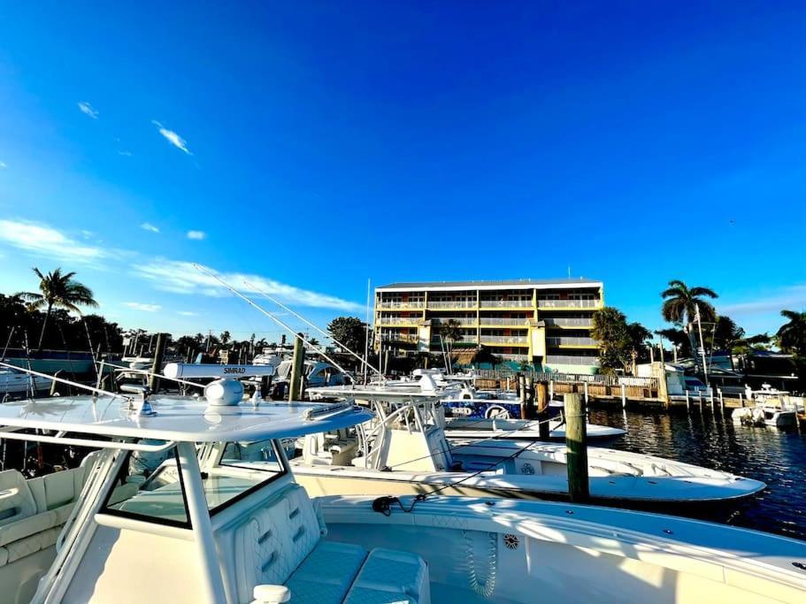 St Thomas - Waterfront Penthouse Sleeps 16 W Pool & Boat Dock Holiday home Key West