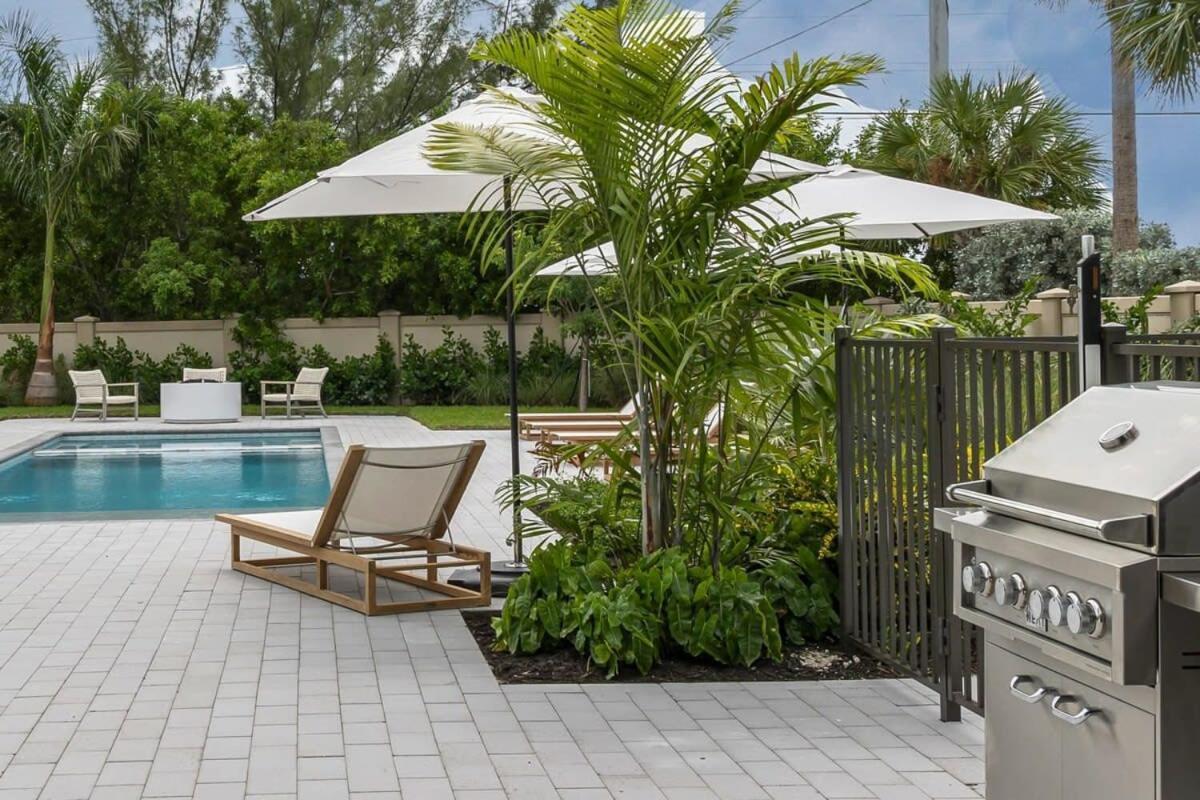 The Ebberly House - Amazing Pool In Gated Community