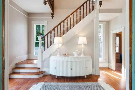 Carriage House At Grand Maloney Key West