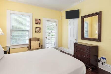 Apartment Curry House - 2 *