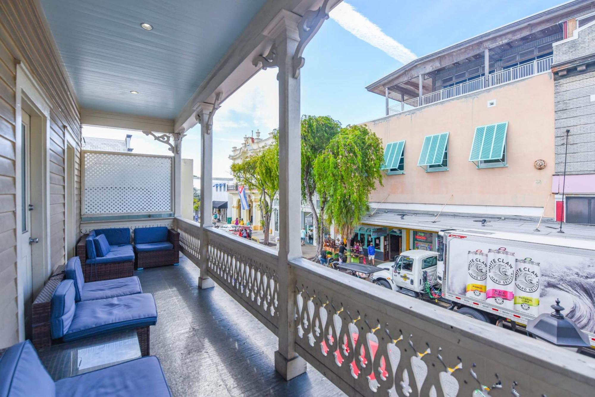 Apartment The Collins On Duval Key West