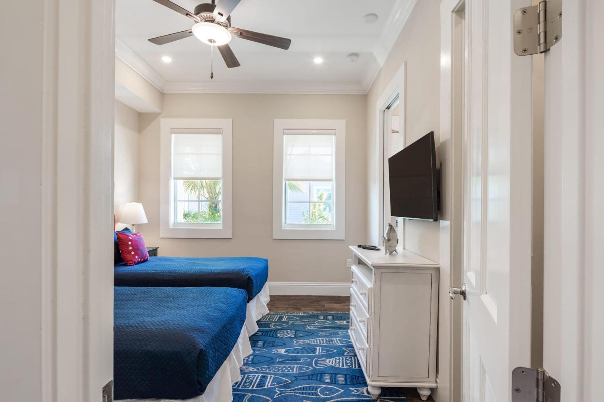 Holiday home Suncoast House -pool & Boat Dock Key West