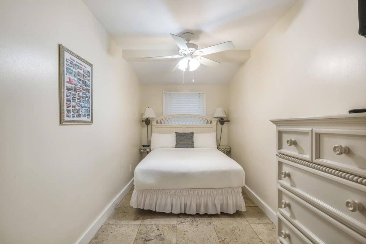 Sea Breeze -great Location! * Key West