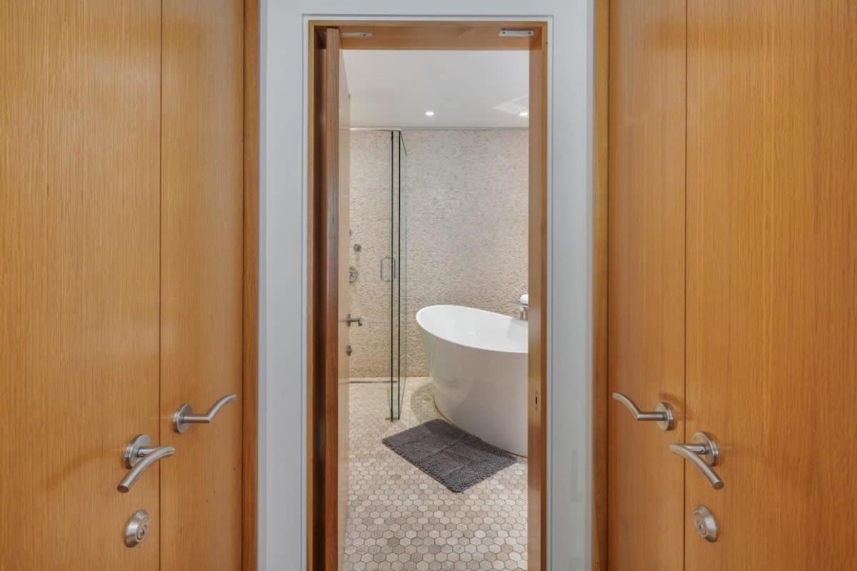 Holiday home Contra House -luxury With Pool Key West