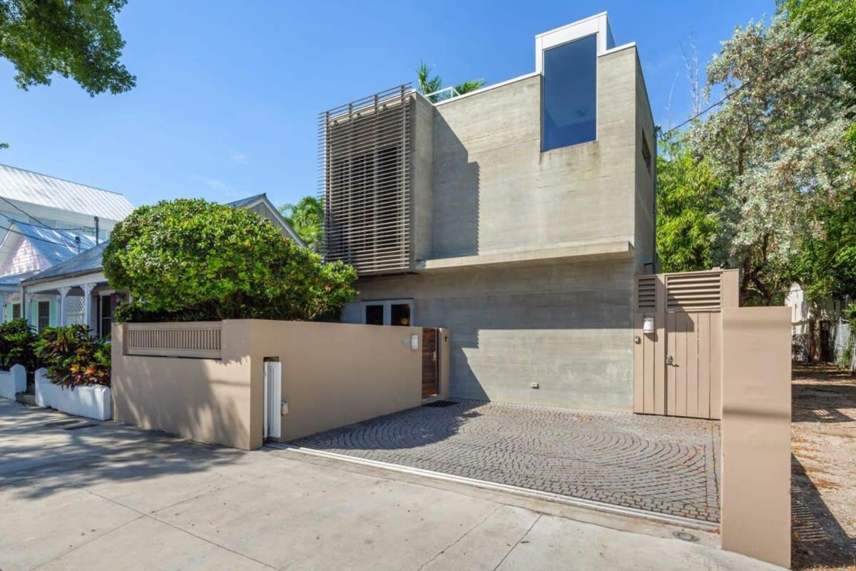 Contra House -luxury With Pool Holiday home Key West