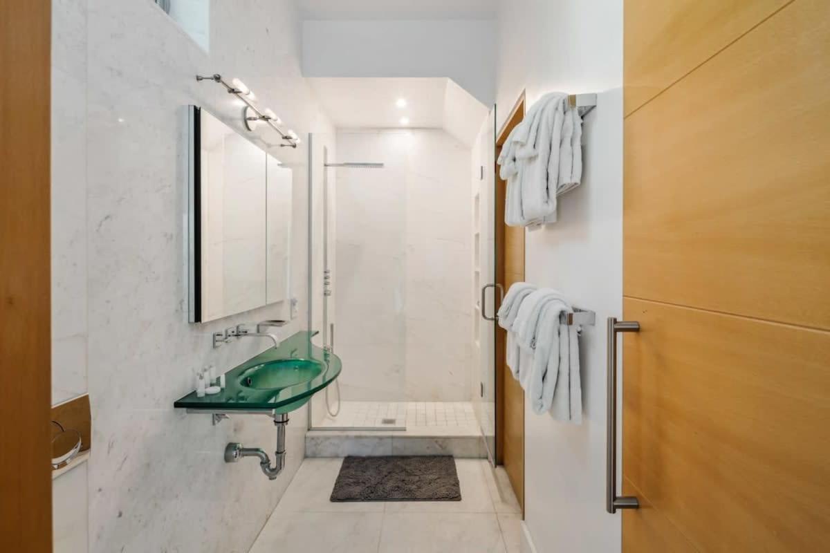 Holiday home Contra House -luxury With Pool Key West