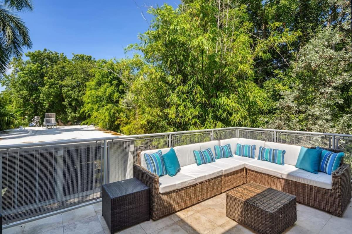 Contra House -luxury With Pool Holiday home Key West