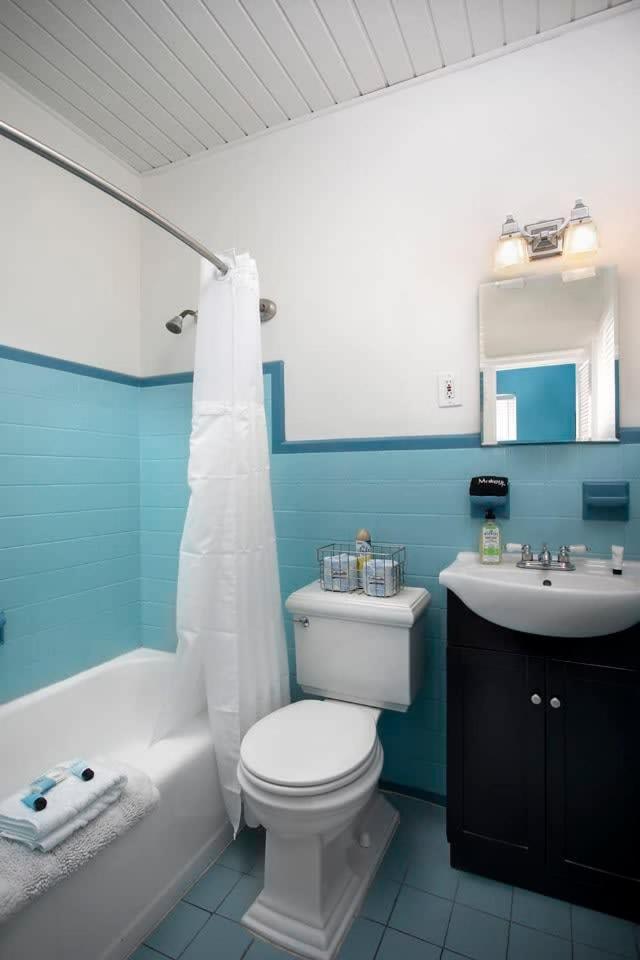6 Bedroom 6 Bath On Duval Street Key West