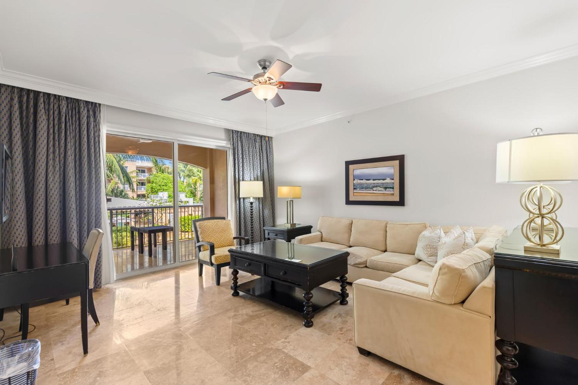 Beachside & Residences Resort