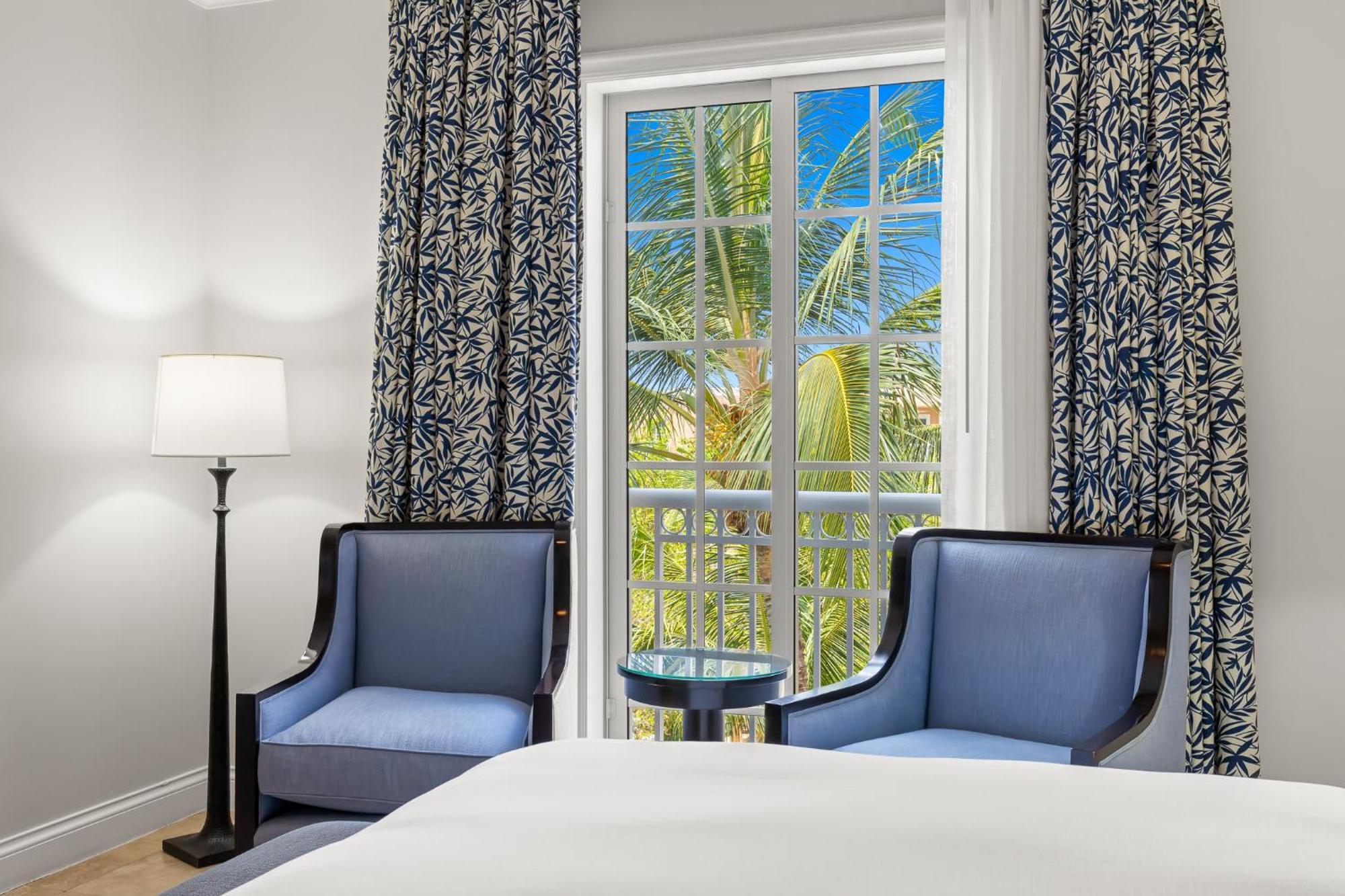 Resort Beachside & Residences