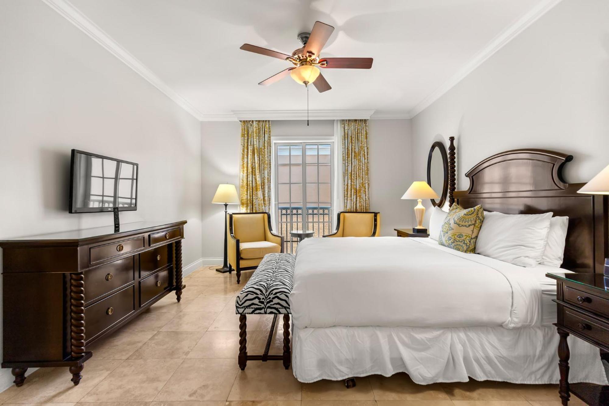 Beachside & Residences Resort 4*