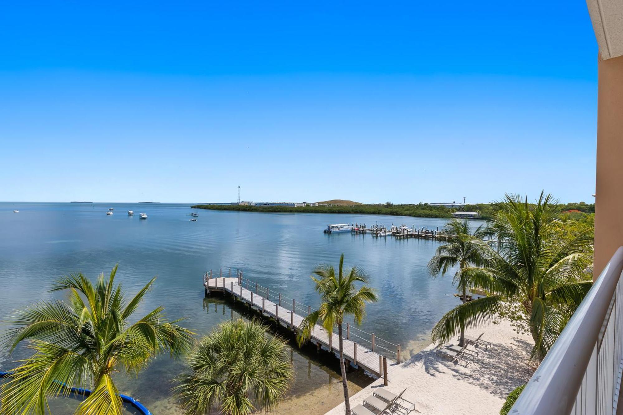 Beachside & Residences Resort Key West
