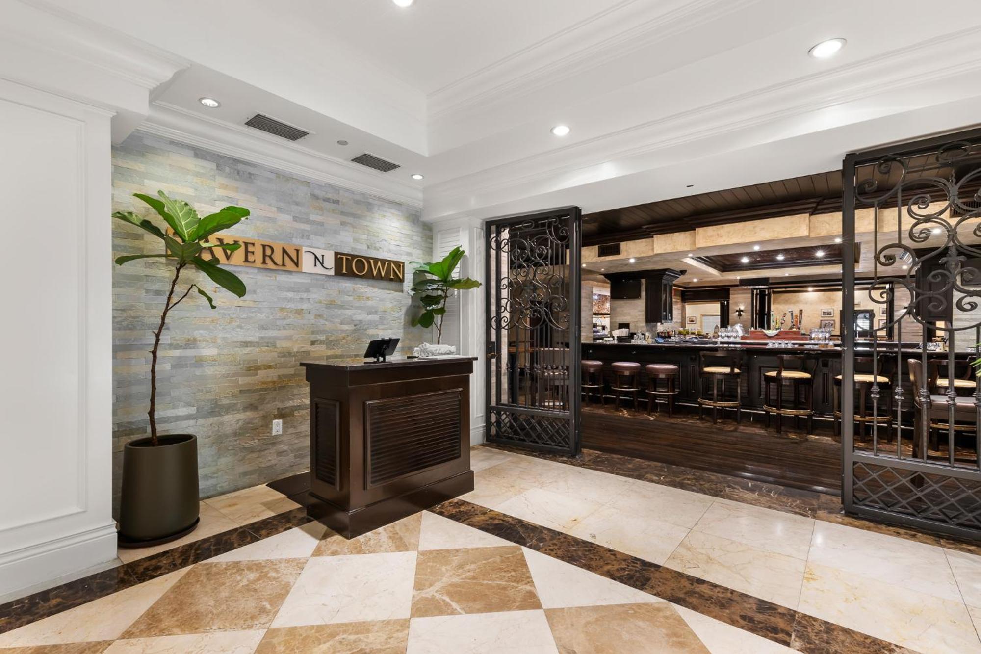 Beachside & Residences Key West