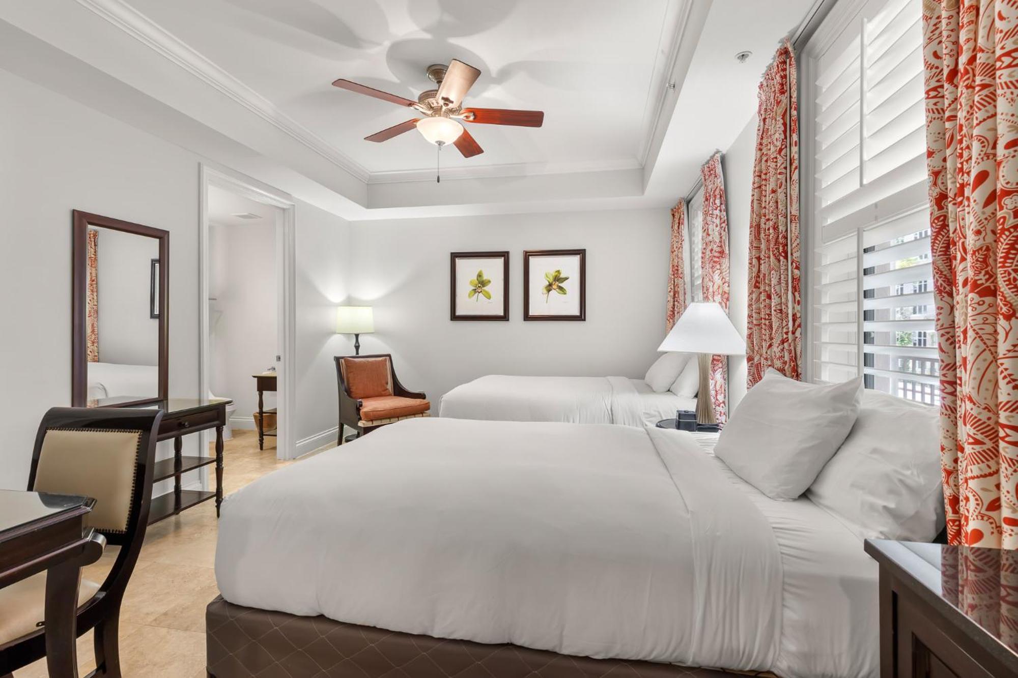 Beachside & Residences 4*