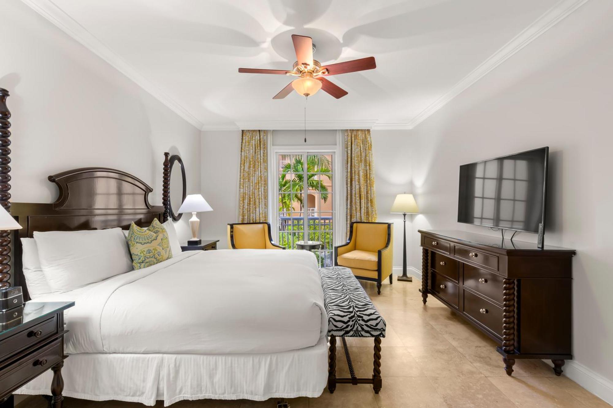 Beachside & Residences Resort 4*