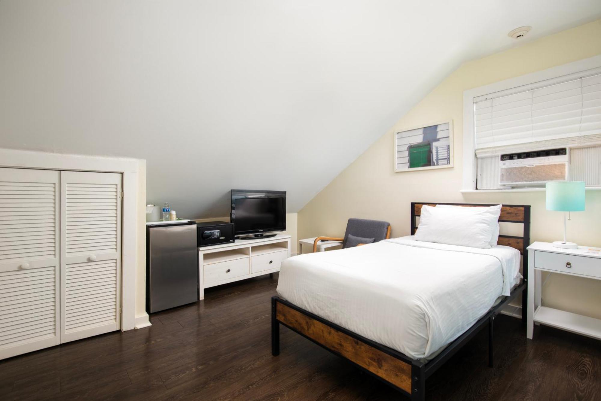 Inn Southernmost Adult Exclusive 3*
