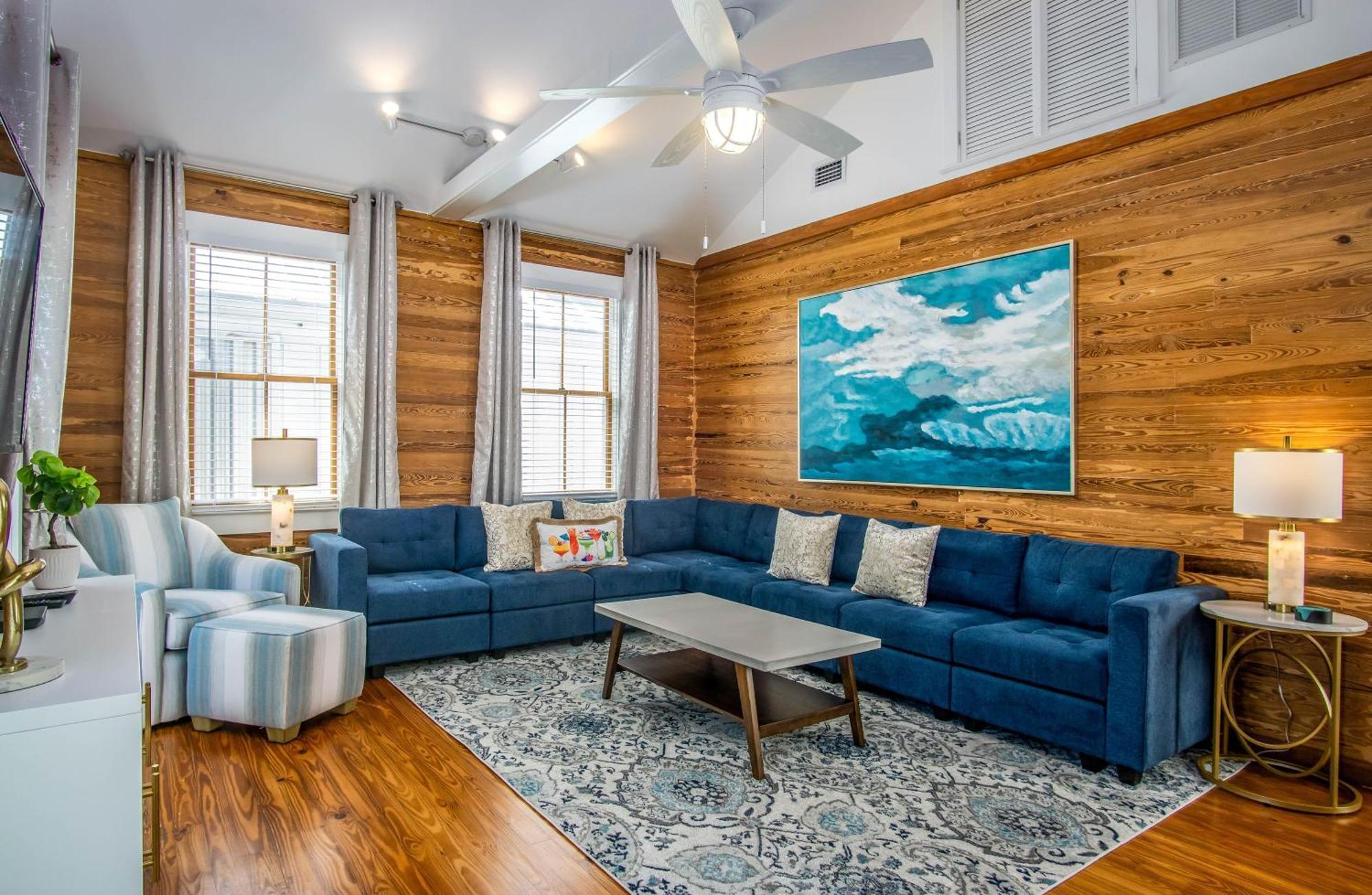 Apartment The Perch On Duval Key West