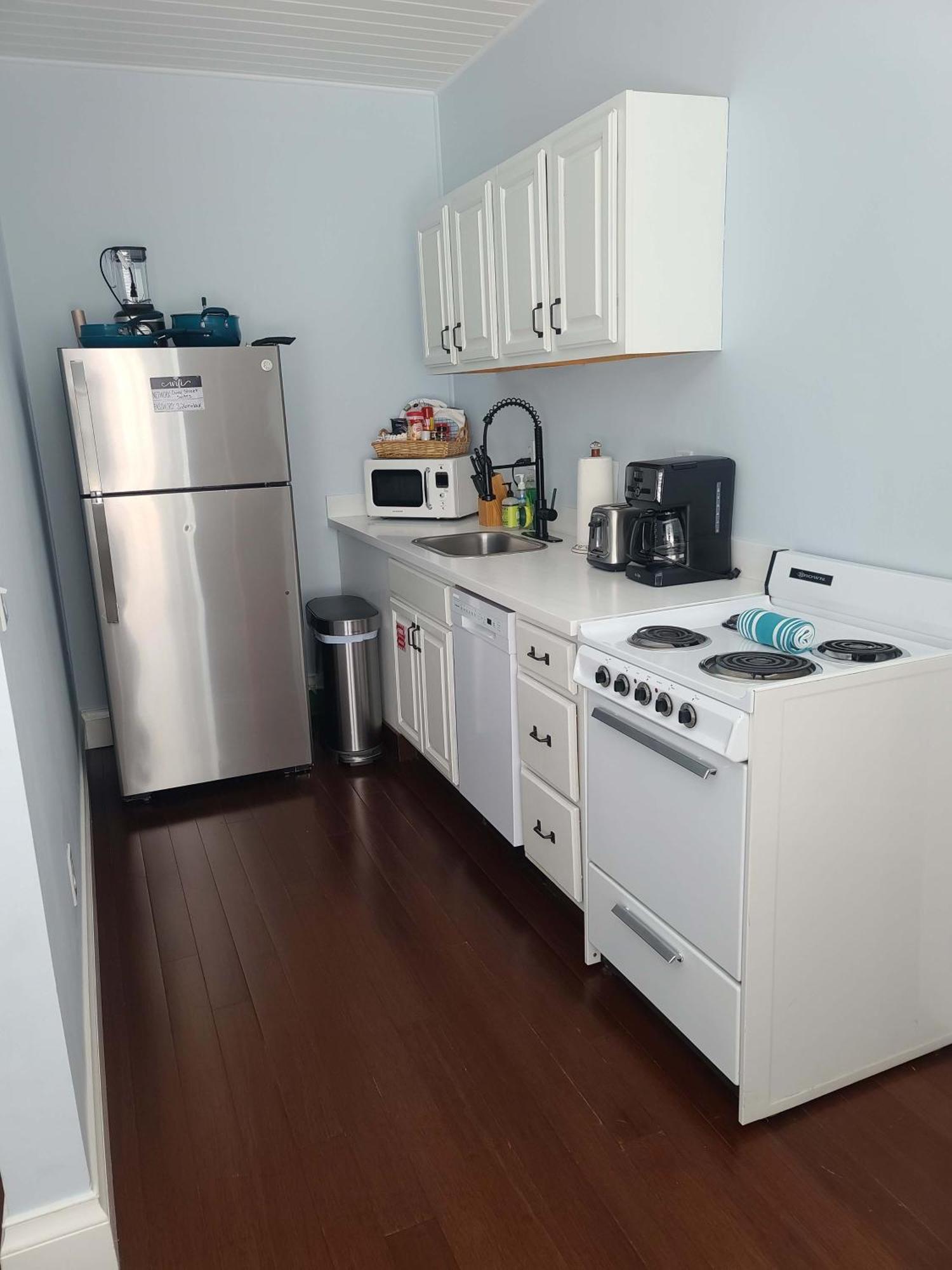 6 Bedroom 6 Bath On Duval Street * Key West