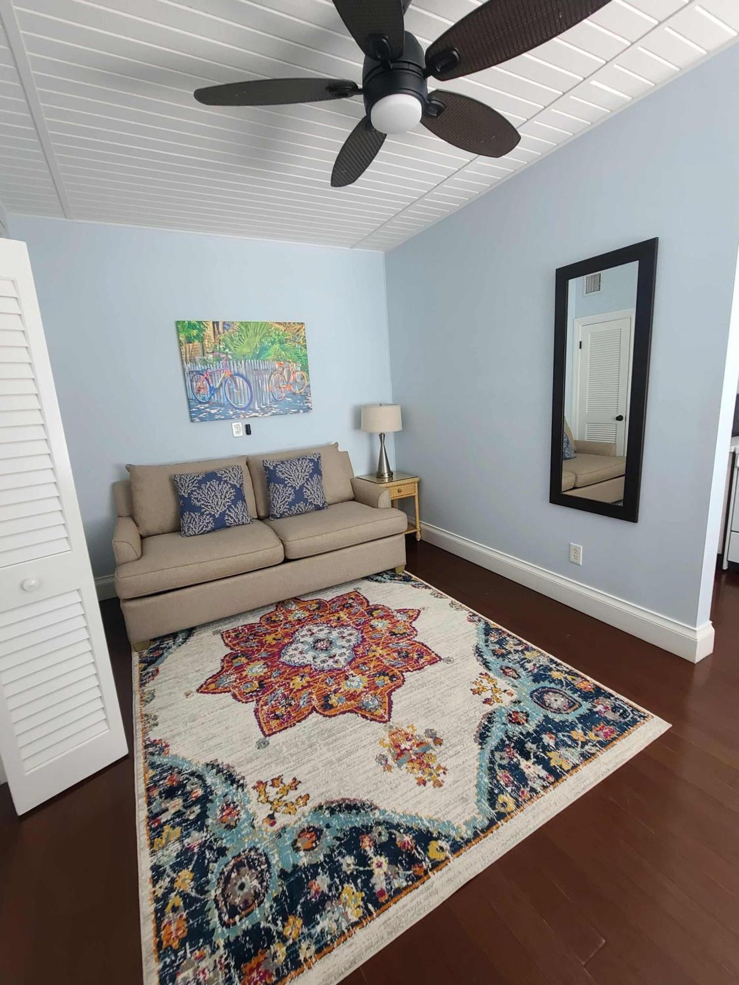 6 Bedroom 6 Bath On Duval Street Holiday home