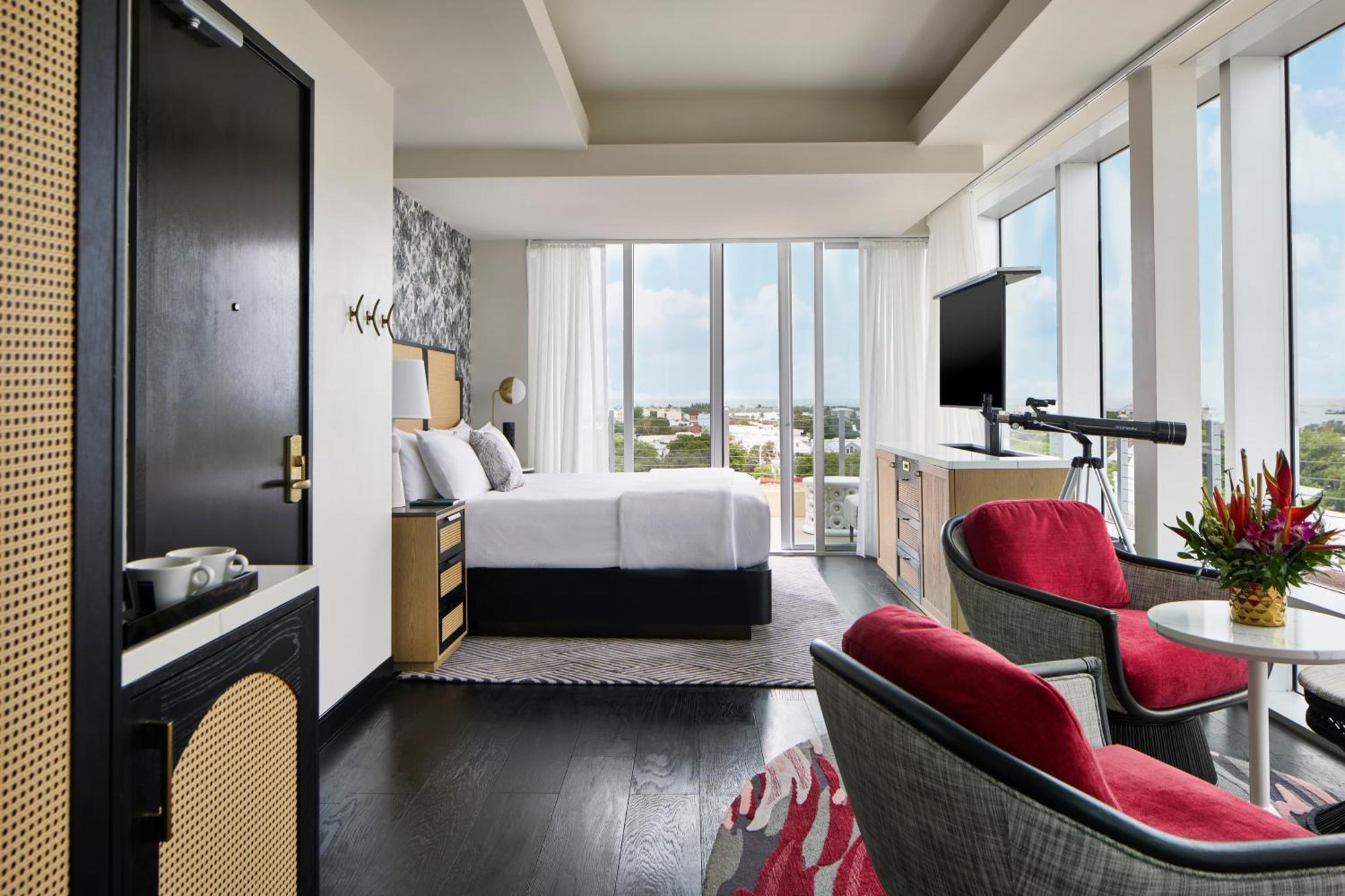 Resort La Concha Key West, Autograph Collection