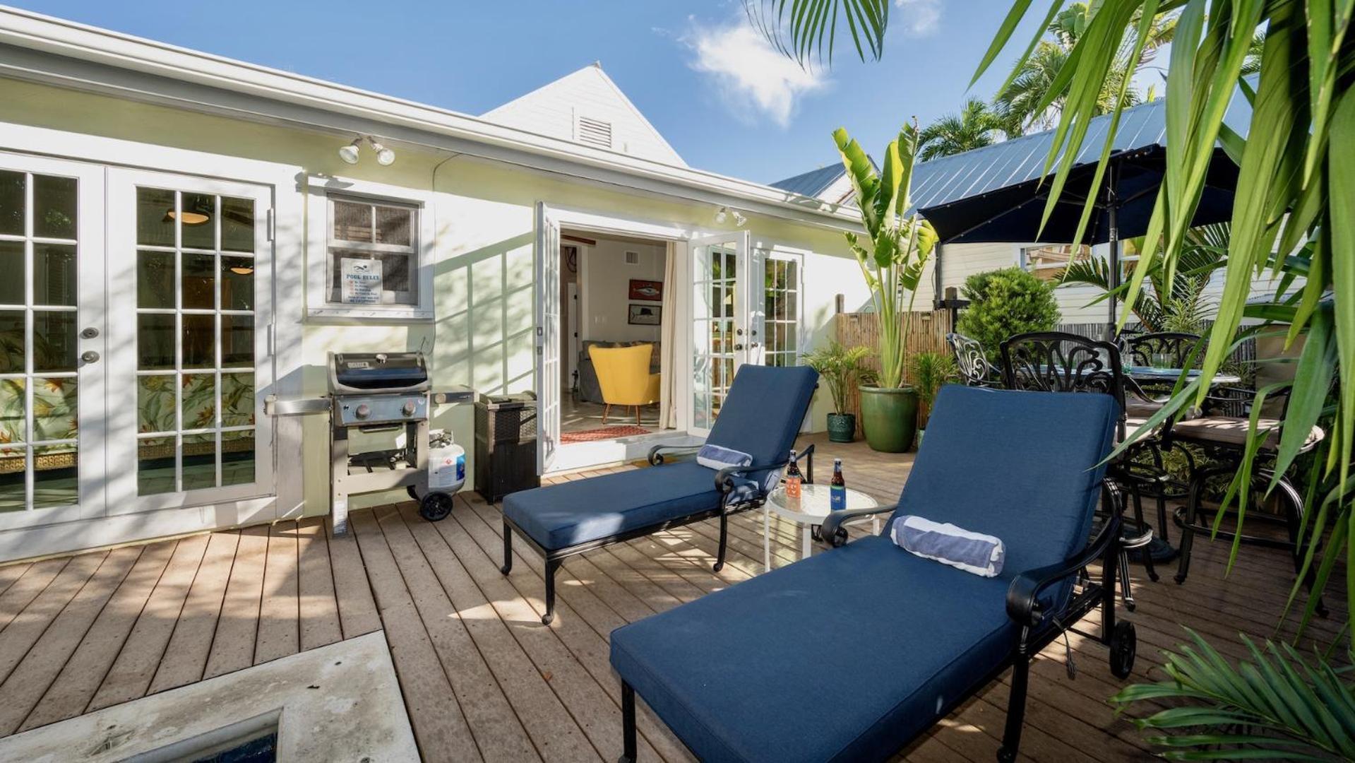 Casa Amarilla By Last Key Realty *